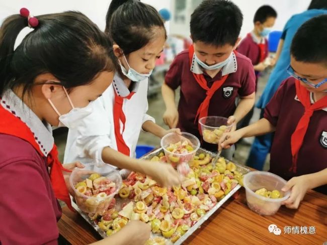 六月的小确“杏”，济南市槐荫区实验学校幸福公社开展快乐采摘节活动