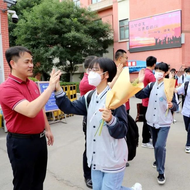 少年试锋芒   题名在今朝——山师中建长清湖实验学校2022届初三学考掠影