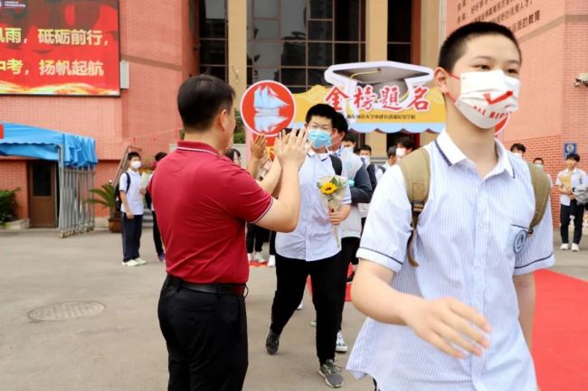 少年试锋芒   题名在今朝——山师中建长清湖实验学校2022届初三学考掠影