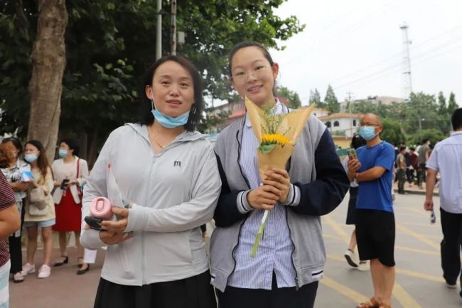 少年试锋芒   题名在今朝——山师中建长清湖实验学校2022届初三学考掠影