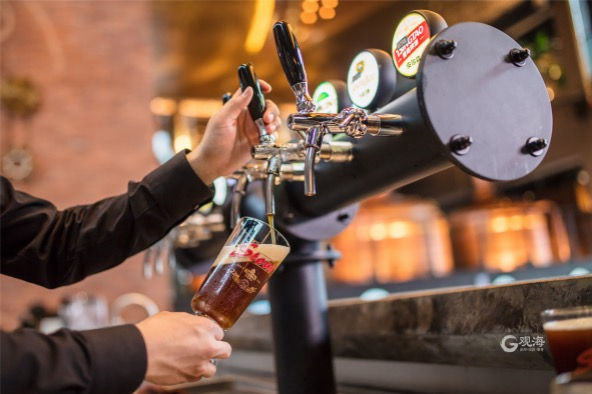 青岛啤酒打造，全球首个啤酒+生活MALL在青岛金沙滩啤酒城正式启幕