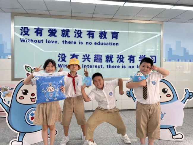 探索创新奖励形式，济南高新区汉峪小学“峪优之家”文创物品兑换活动再次开启