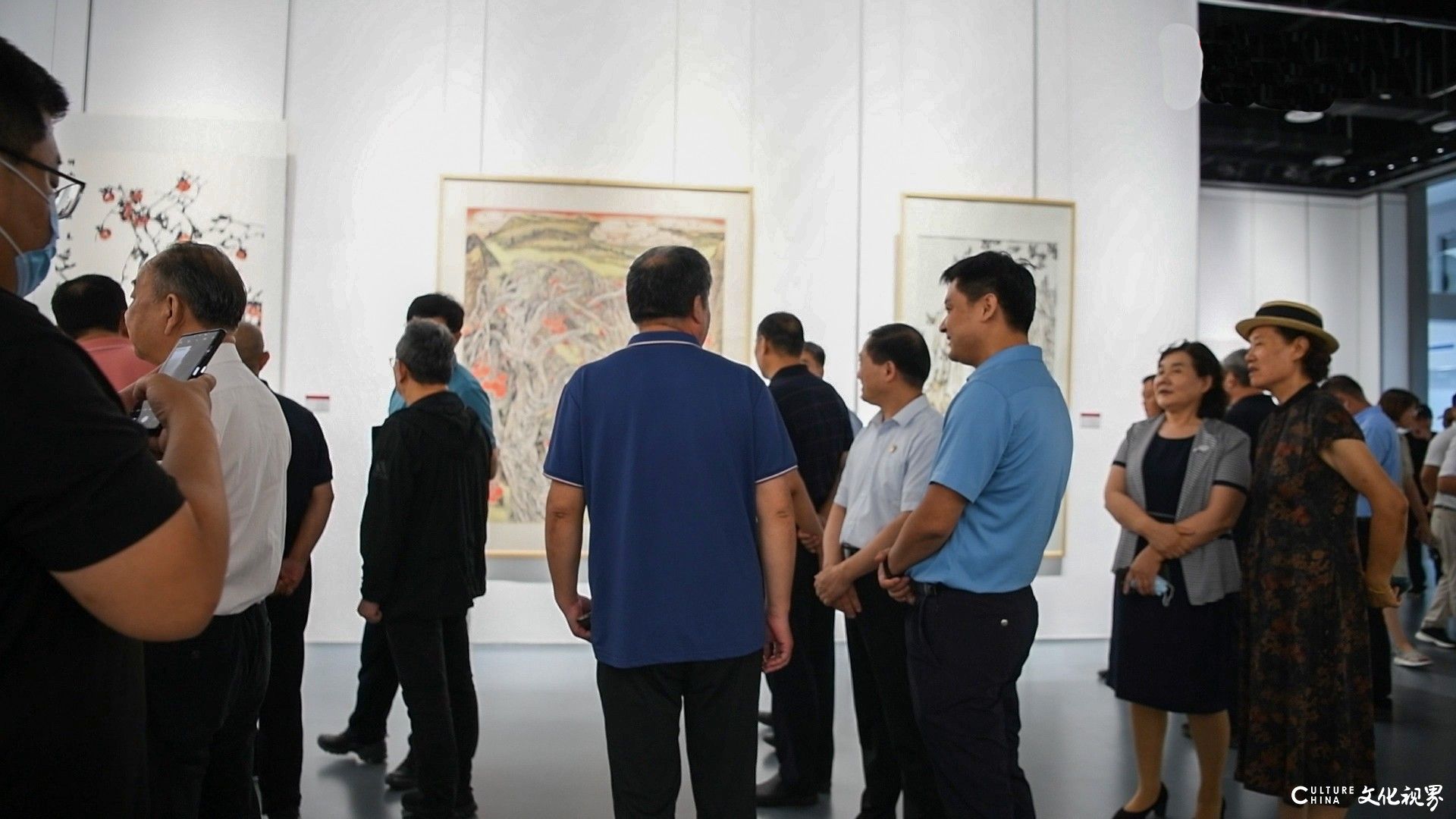 “永远的沂蒙——山东省画院系统迎接二十大中国画作品展”今日上午在济南盛大开幕