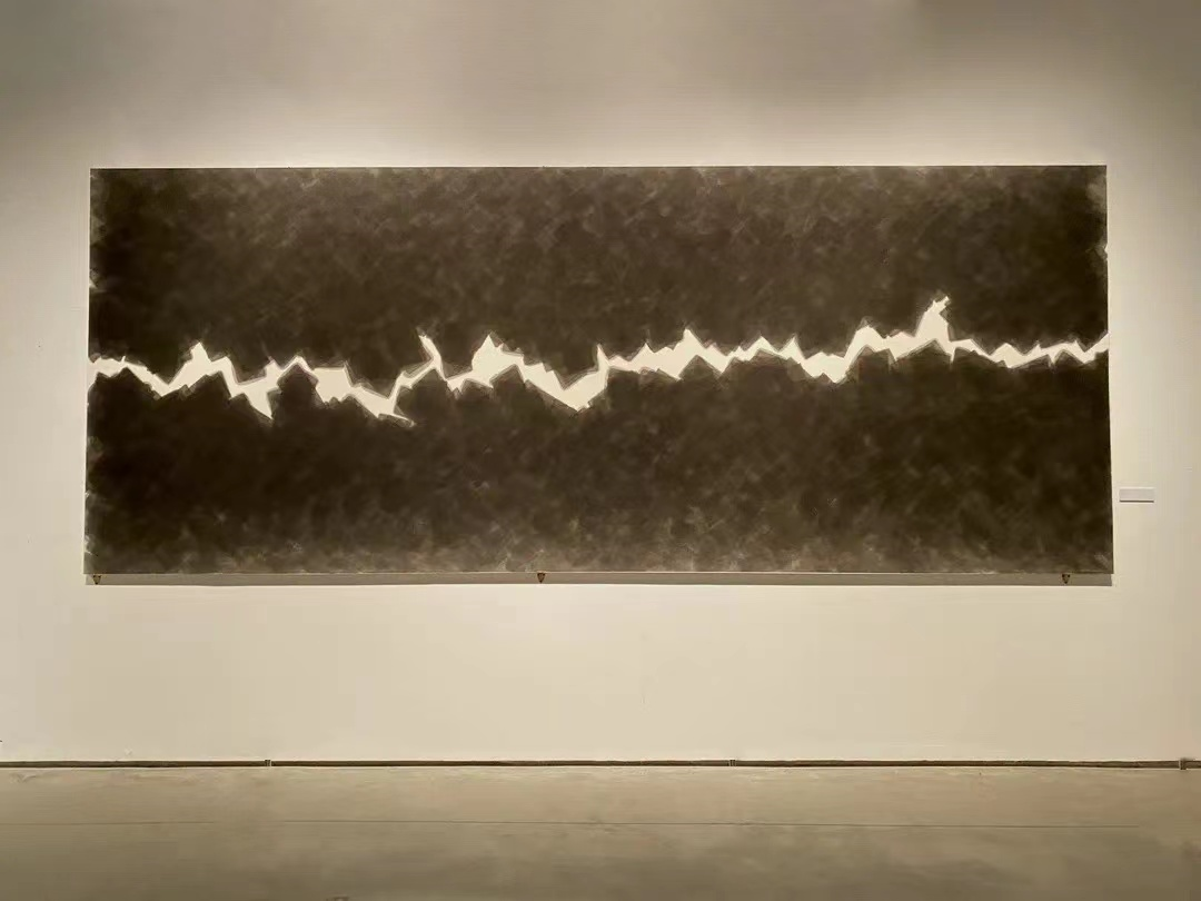 ​涟光之跬  沉缓之境——评著名画家桑火尧的冷抽象绘画