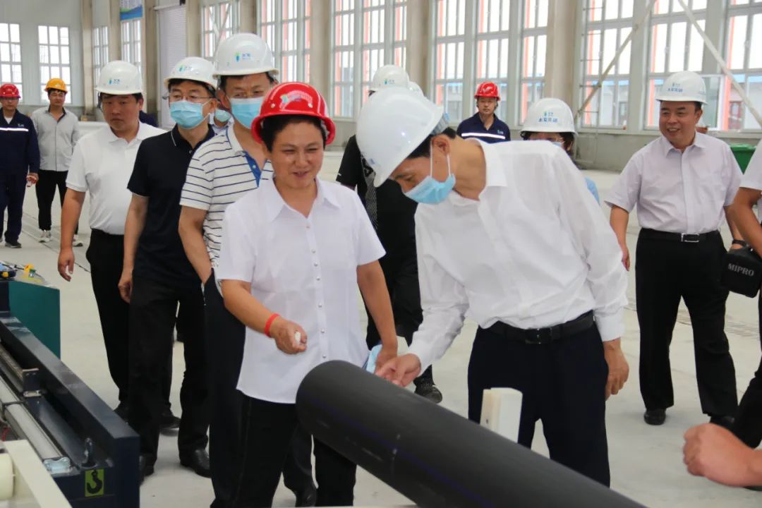 菏泽市委副书记、市长张伦一行考察水发上善高科技管业产业园项目