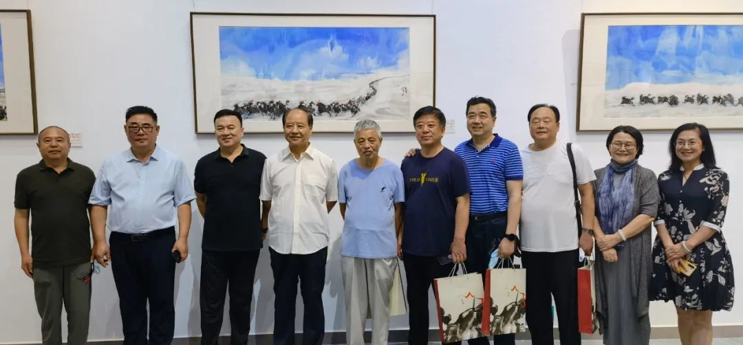 “墨语生辉 致化归一——泓青、高群中国画作品展”在东营市隆重开幕