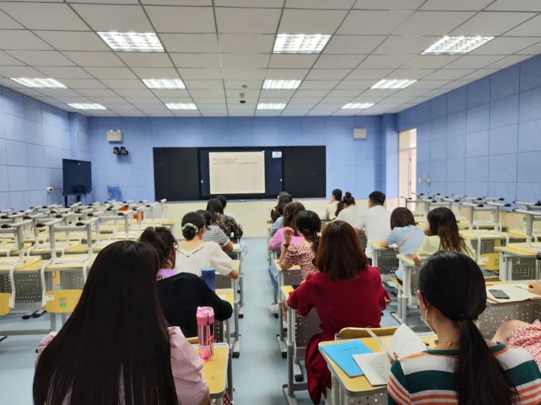 深耕新课标，济南高新区汉峪小学全体语文教师参加市级培训