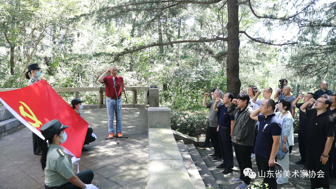 “喜迎党的二十大 水墨丹青绘初心——山东省著名画家红色胶东行”主题画展采风活动在威海文登启动