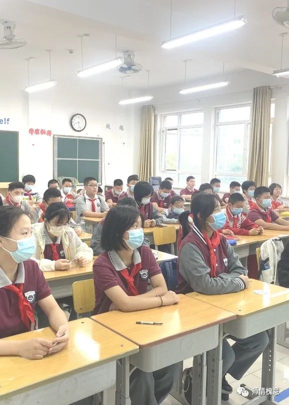 步入中学门，济南市槐荫区实验学校七年级新生迎来开学