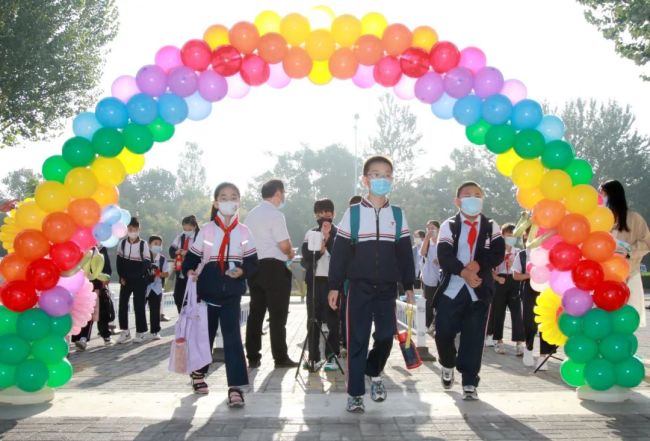 携手同心绘蓝图，山师天衢杨庄实验小学正式开学