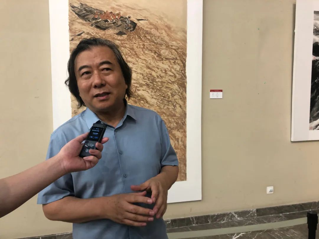 喜迎二十大·山东省黄河主题美术创作大展正在济南市美术馆展出