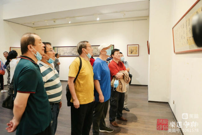 “乐道守真——戴丕昌教授从艺从教五十周年书画作品展”在济南隆重开幕