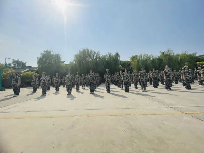 少年负壮气，奋烈自有时——泰山国际学校军训铸就秋日最美风景