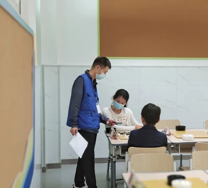 初次参赛即获三项佳绩，山师汉峪小学在济南高新区第二届小学围棋比赛中崭露头角