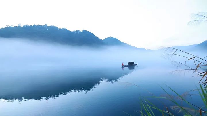 八月湖水平，涵虚混太清——著名书法家郭列平书孟浩然《望洞庭湖赠张丞相》