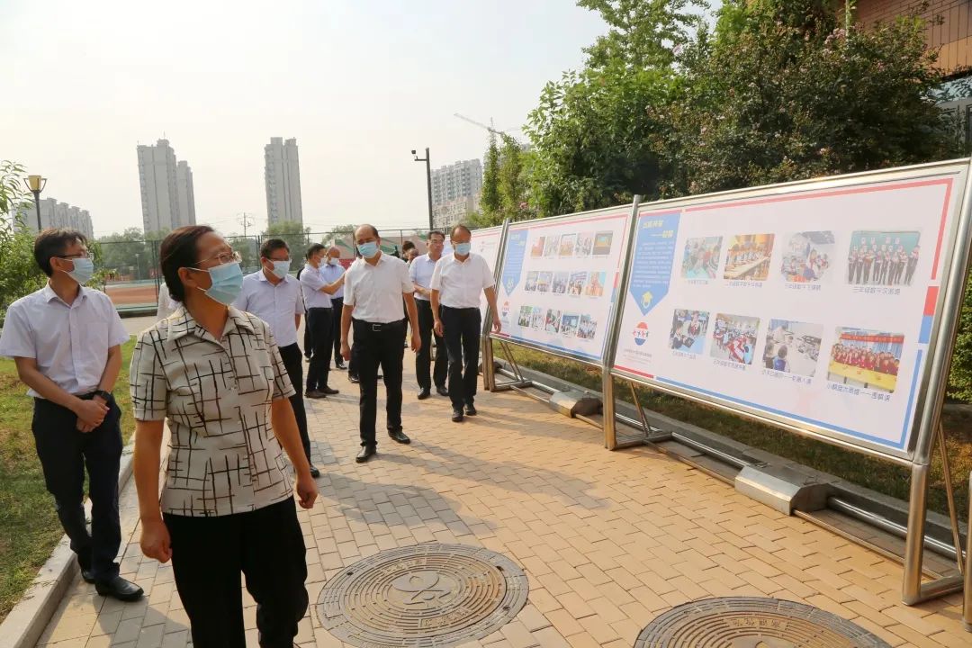 济南市人大副主任巩宪群一行到历城区祥泰实验学校调研