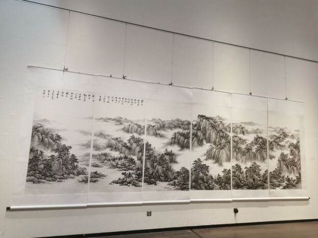 “乐道守真”戴丕昌教授从教从艺五十周年书画展圆满落幕，高校巡展首展今日在山东管理学院开启