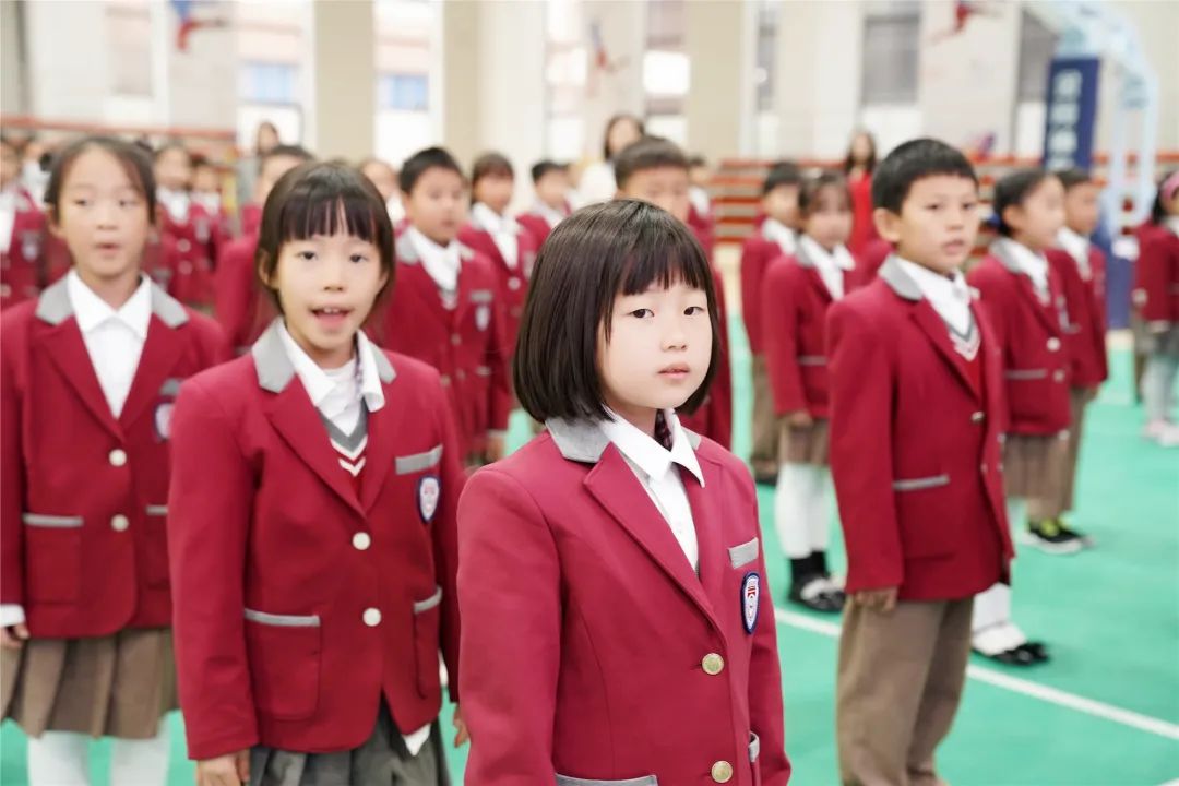 济南市安生学校小学部举行建队节庆祝活动暨新生入队仪式