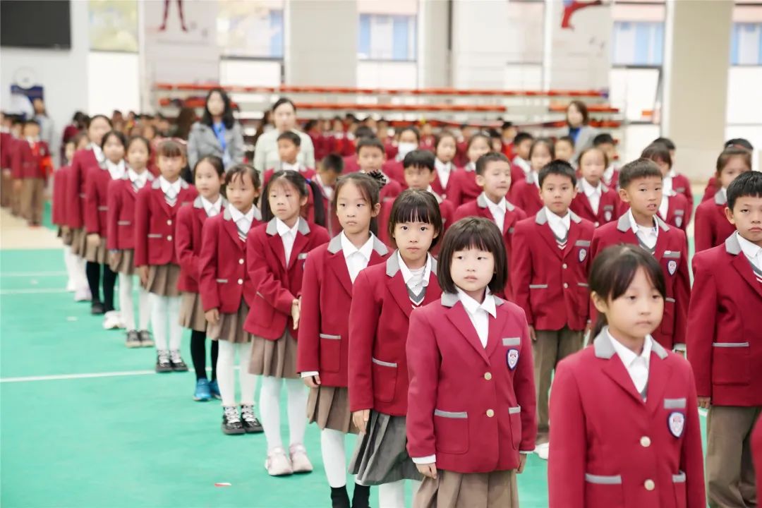 济南市安生学校小学部举行建队节庆祝活动暨新生入队仪式