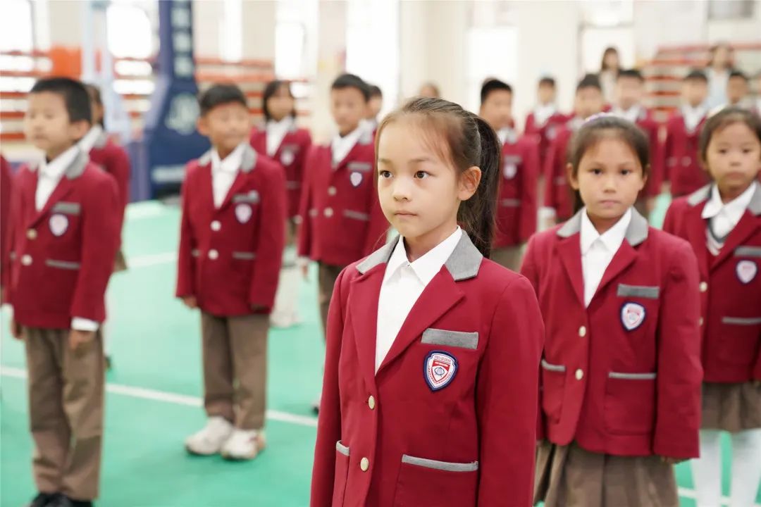 济南市安生学校小学部举行建队节庆祝活动暨新生入队仪式