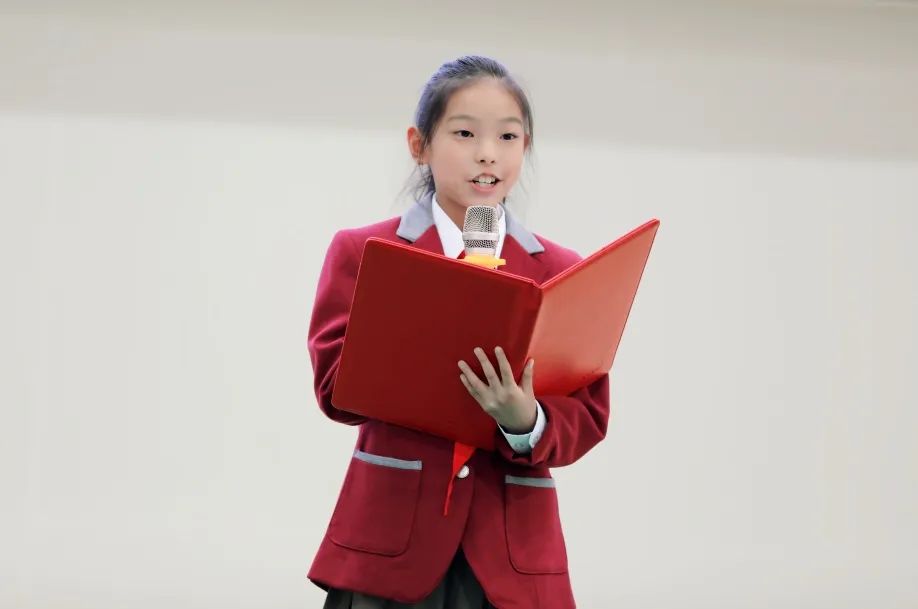 济南市安生学校小学部举行建队节庆祝活动暨新生入队仪式