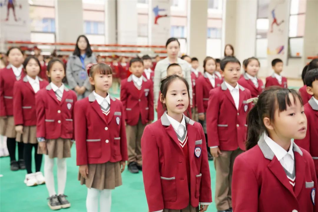 济南市安生学校小学部举行建队节庆祝活动暨新生入队仪式