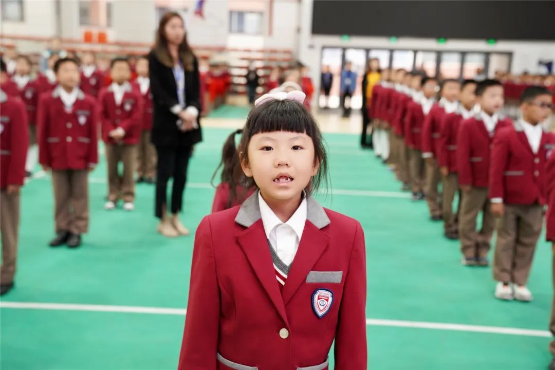 济南市安生学校小学部举行建队节庆祝活动暨新生入队仪式