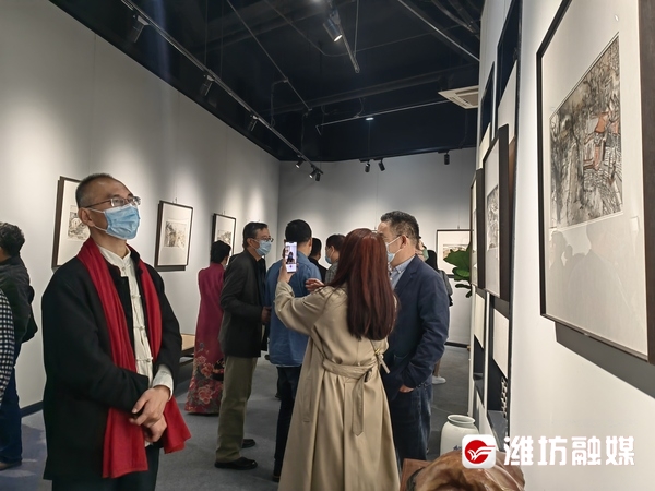 “美丽乡村——贾荣志中国画写生精品展”在潍坊开展，共展出40余幅作品