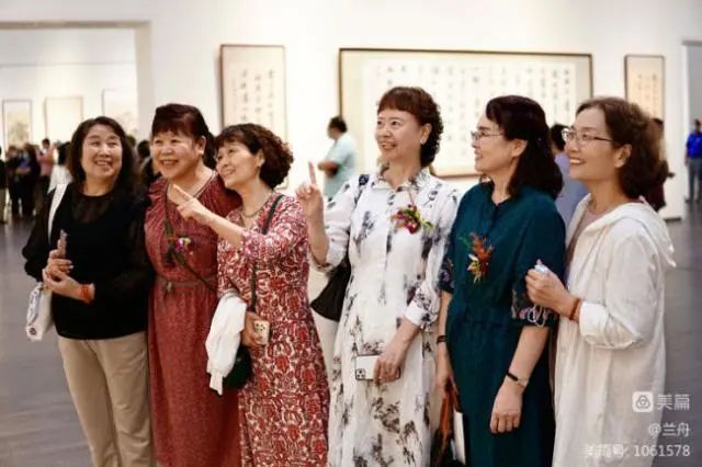 “乐道守真”戴丕昌从教从艺五十周年书画作品展圆满落幕，观展人数创展馆纪录