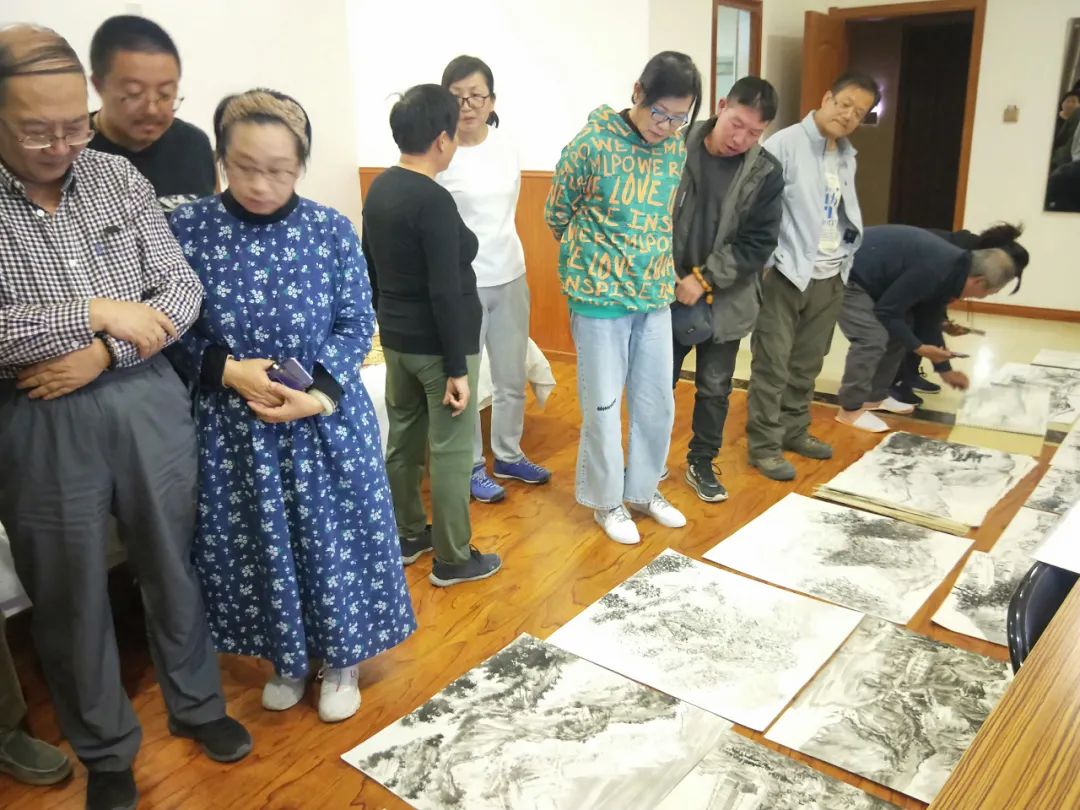 深入贺兰山，宁夏山水画研究院艺术家用笔墨抒写家乡风貌