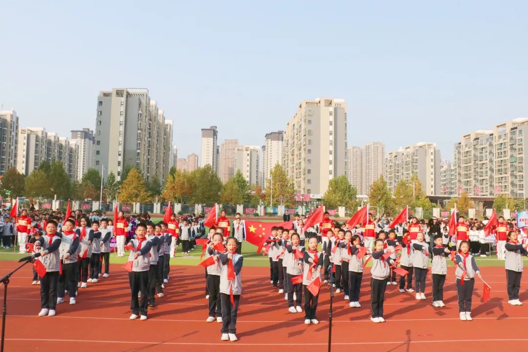 济南高新区汉峪小学首届田径运动会暨2022年秋季体育节圆满闭幕