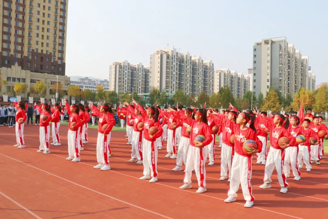 济南高新区汉峪小学首届田径运动会暨2022年秋季体育节圆满闭幕