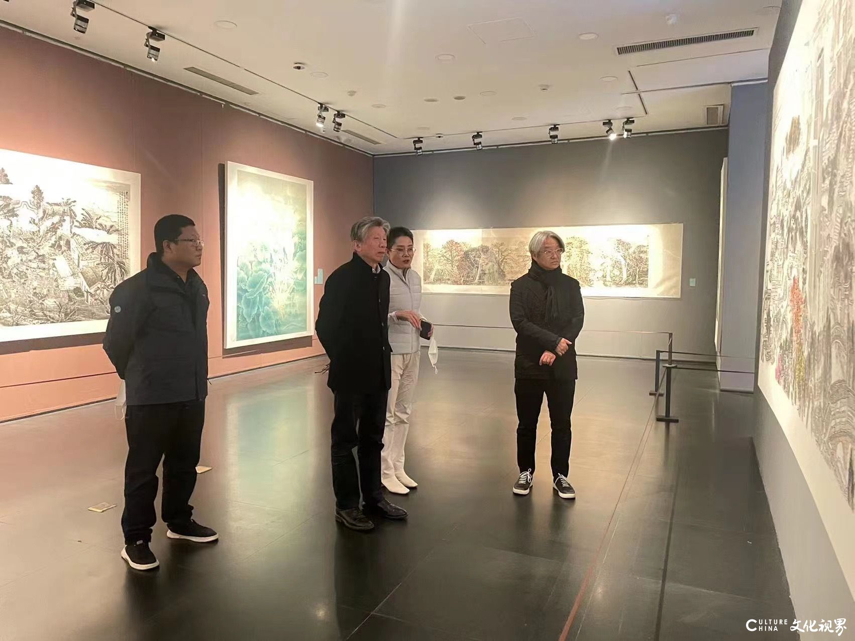 “溢彩流光写风情——岭南水乡画派50周年纪念展”研讨会在北京举办