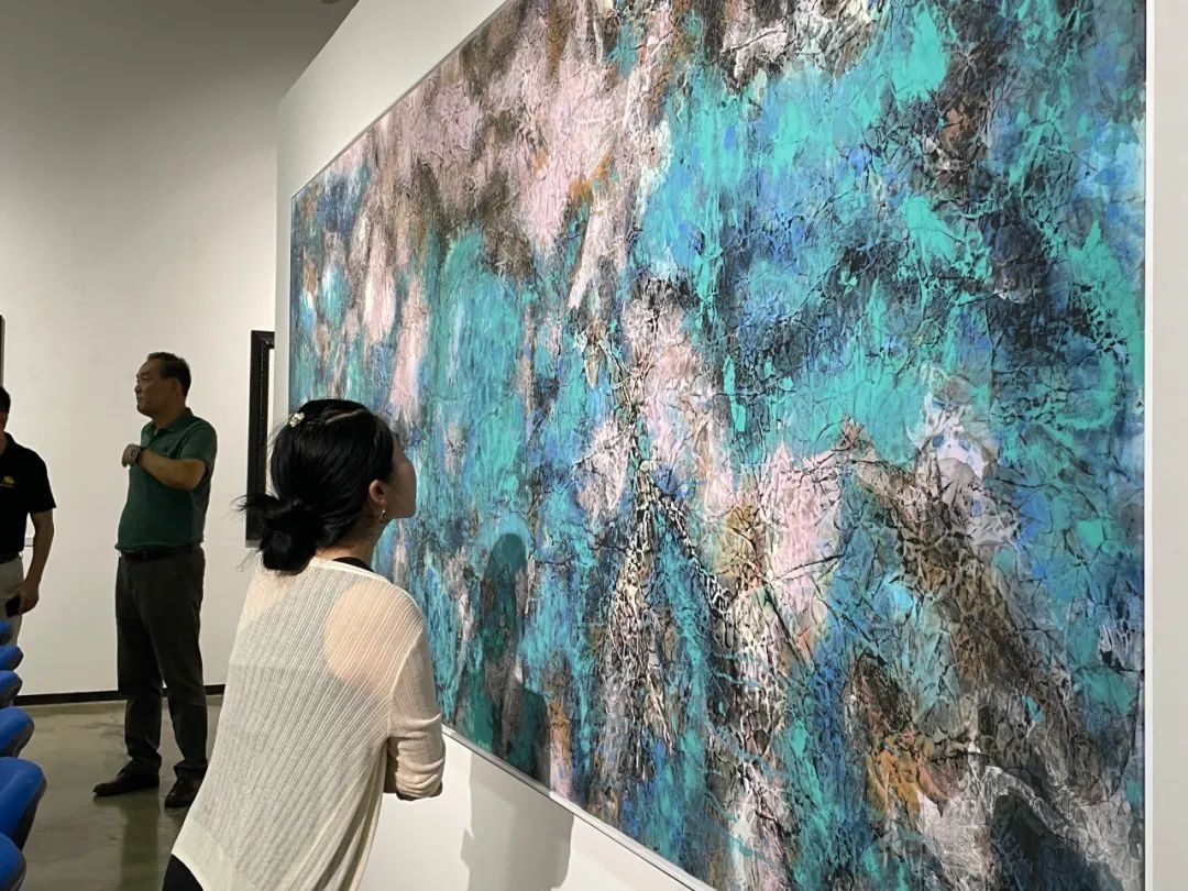 生命的启迪   形式的游离——著名艺术家王鲁湘抽象绘画艺术观感