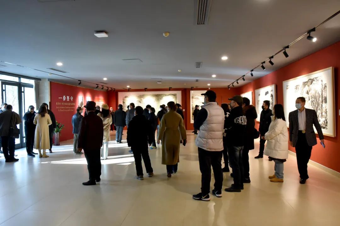 “一份坚守——张复兴、何家安山水画联展”暨学术研讨会在北京举办