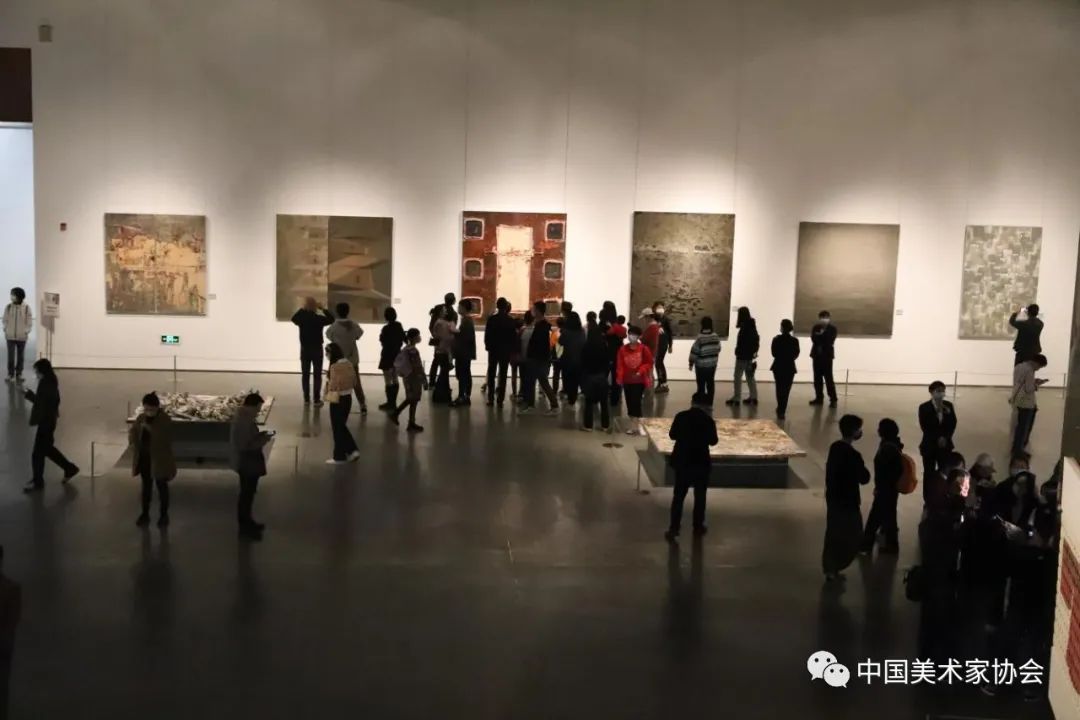 以人民为中心——“第四届全国（宁波）综合材料绘画双年展”隆重开幕