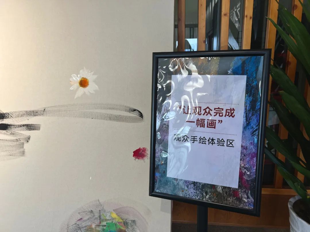 “时空的质感，四季——唐承华艺术展”在江西宜春开展