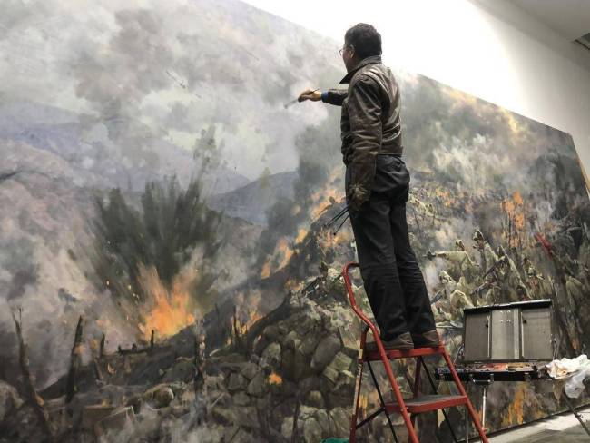画家王铁牛创作《上甘岭战役》，浓墨重彩描绘波澜壮阔的历史瞬间