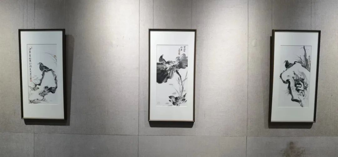 “锵锵三人行——泓青、老道、李行中国画作品展”在临沂盛大启幕