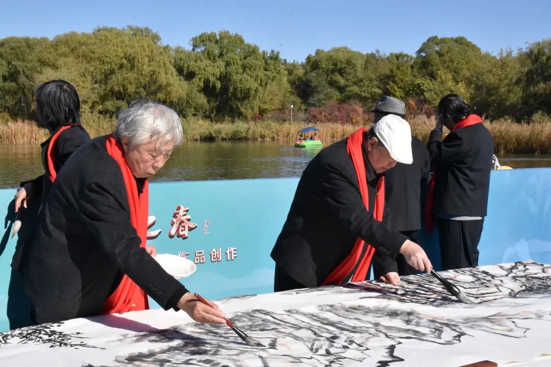 青山贺春——八位著名画家合作山水画巨制《青山寻幽图》为新年开笔