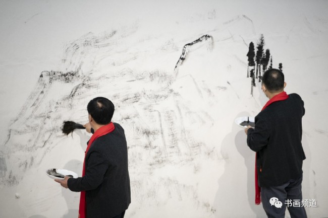 著名画家卢禹舜、岳黔山、方向、祁海峰合作山水巨制《江山叠翠图》，送上新春祝福