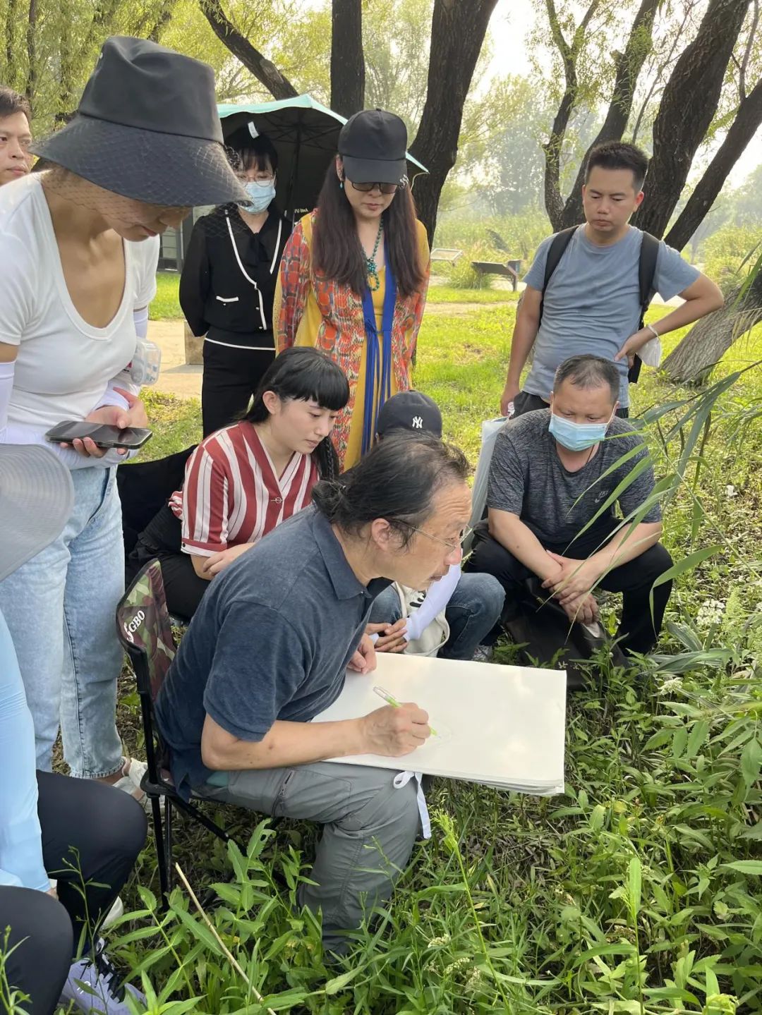 眼底有诗 心中有画——2022北京画院莫晓松·李雪松花鸟研修班写生香山植物园