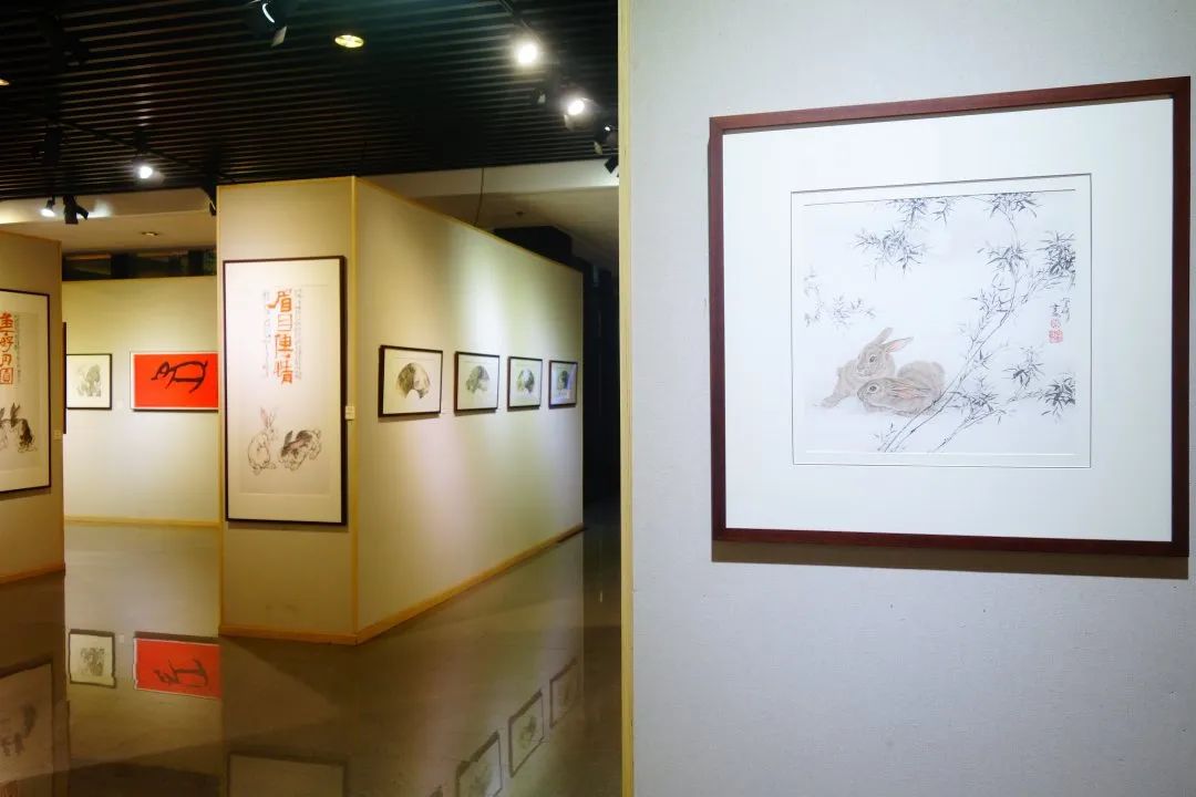 “珍品迎新·玉兔迎春——秦学研、包仕武书画作品展”在上海开展