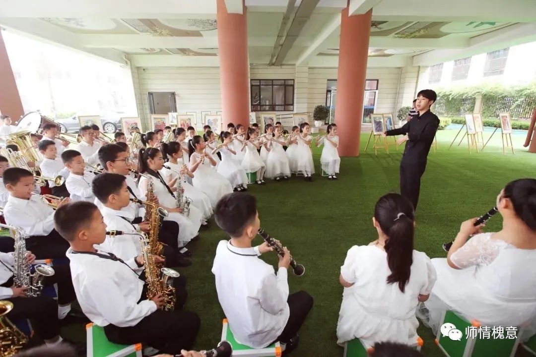 山师保利实验学校在济南市第十八届中小学班级文化艺术节荣获一二等奖