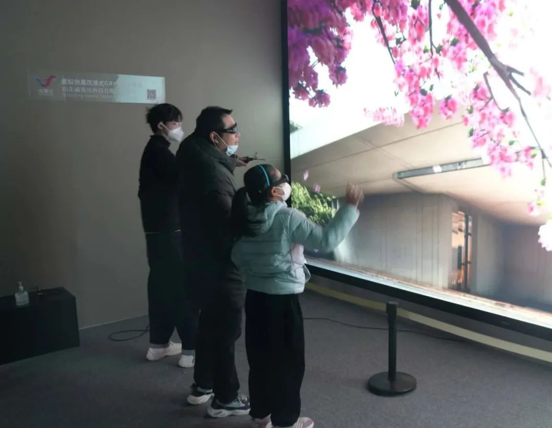 名家话展 | 刘明波：感受科技与艺术的魅力，2022济南国际双年展令人震撼