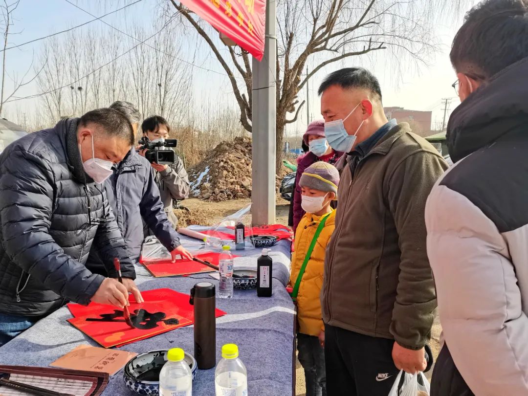 赶“黄河大集” 送新春祝福——山东省书协走进济南董家大集