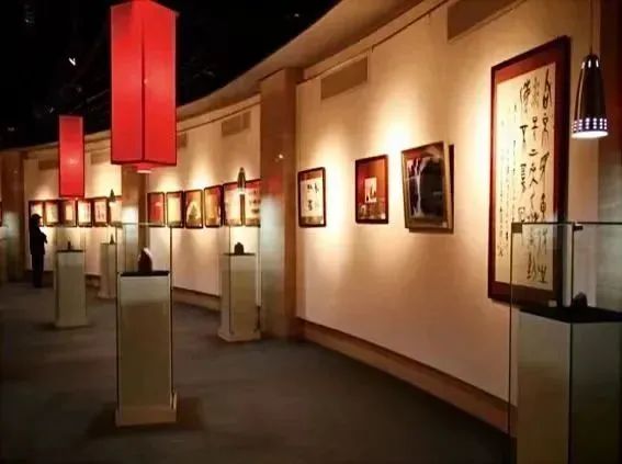  “中国印时代”来了——与艺术家骆芃芃一起重温中国印走向世界的经典时刻