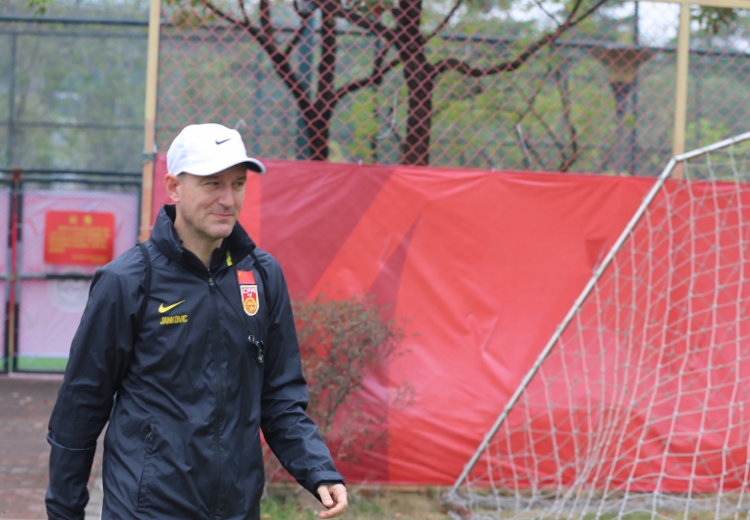 中国男足主帅扬科维奇发表上任目标：参加2026年世界杯