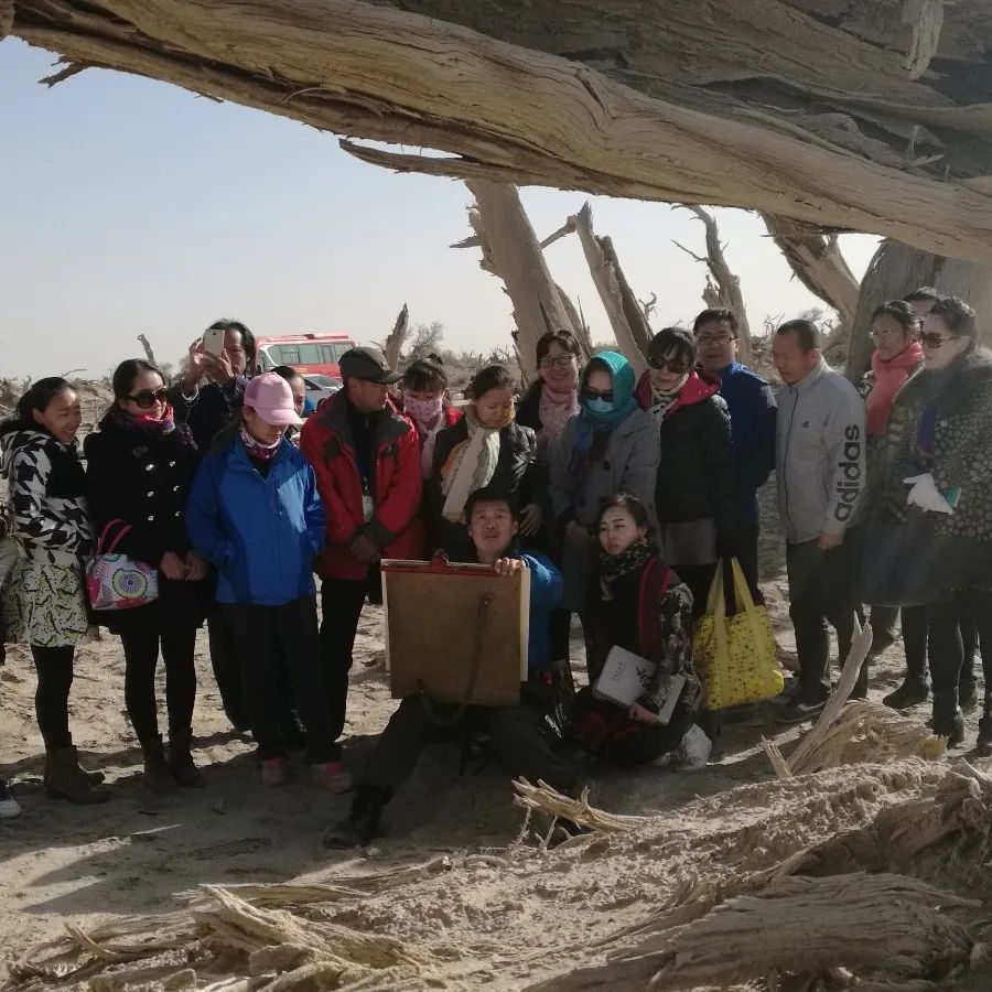 写生乡土  笔耕不止——孙志刚笔下的山西盂县神泉村