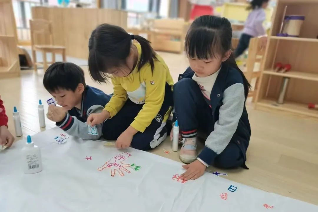 济南市慧思顿高瞻幼儿园开启“和汉字的超时空相遇”